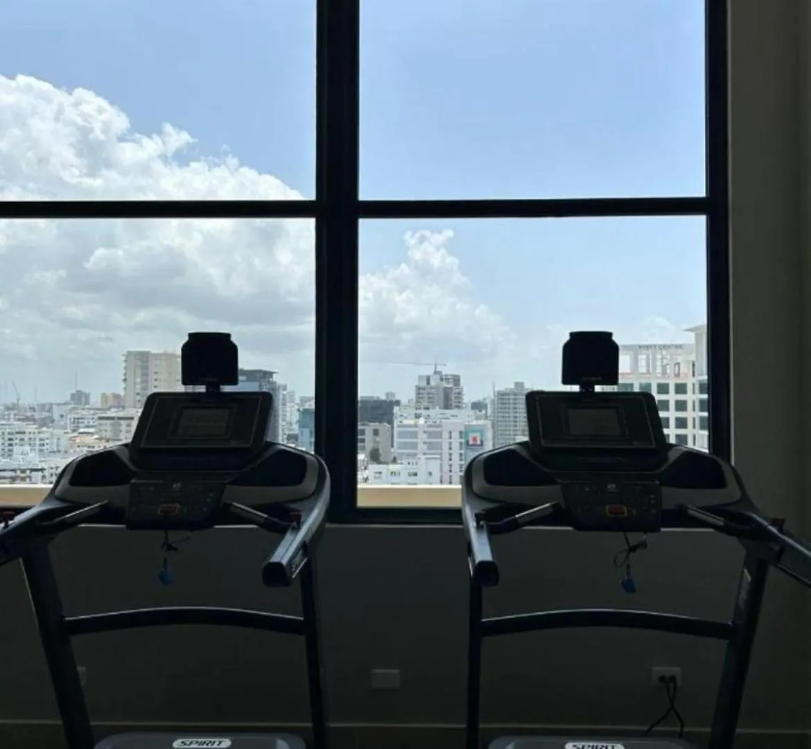 New Luxury 2Br King Bed, Gym, & Pool In The Heart Of Santo Domingo Apartment Dominican Republic